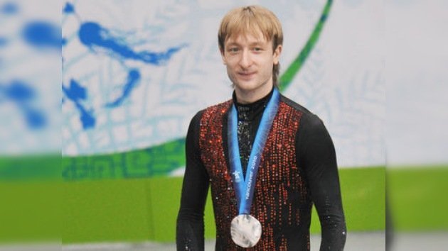 El patinador ruso Plúshenko disfrutará del "oro popular"