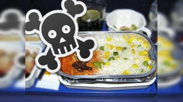 La comida de American Airlines, más peligrosa que sus aviones