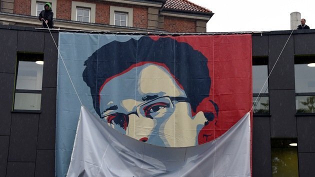 Snowden solicita prorrogar su estancia en Rusia