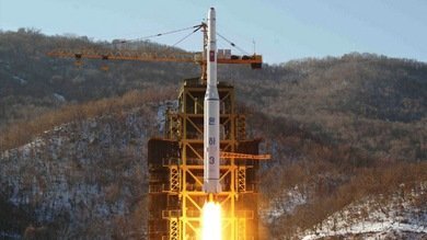 Corea del Norte refuerza su programa nuclear para 'no ser otra Libia'