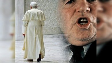 Celebridades británicas protestan contra visita de Benedicto XVI