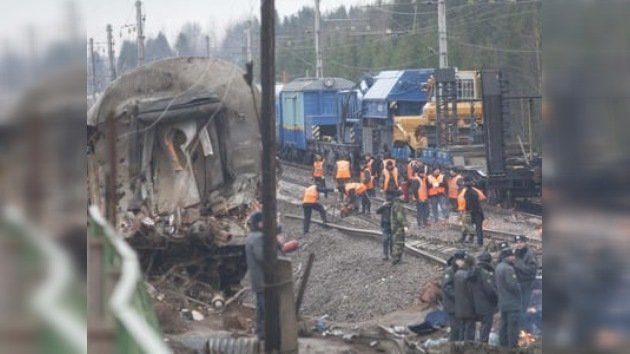 Rusia: los sospechosos del atentado contra un tren afrontan los cargos