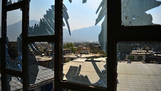 Afganistán: Potente explosión cerca del parlamento en Kabul