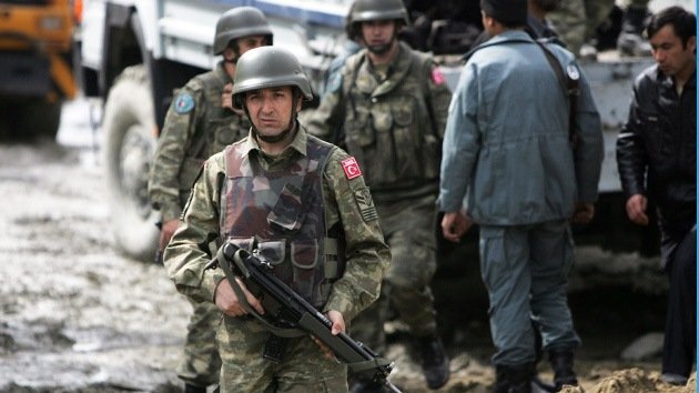 Fuerzas militares turcas entran en Siria