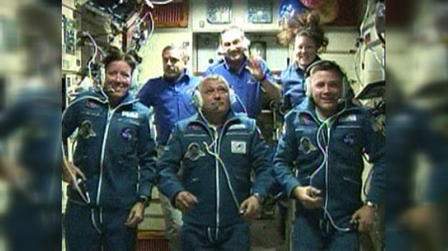 Nuevos tripulantes llegan a la Estación Espacial Internacional 