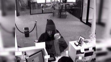 Mujer con defecto del habla intentó robar banco en dos oportunidades