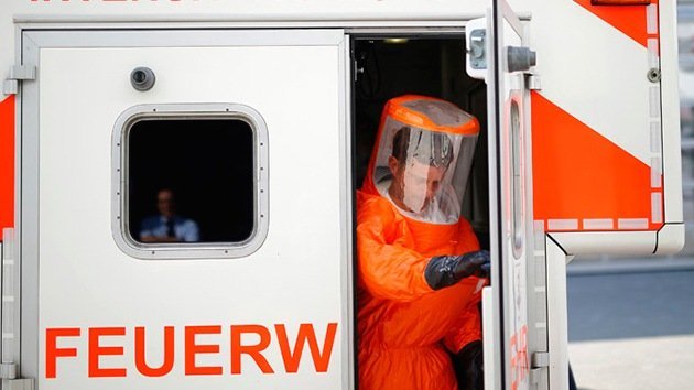 Psicosis por el ébola: atacan con una jeringa a un alto mando militar de EE.UU. en Nigeria