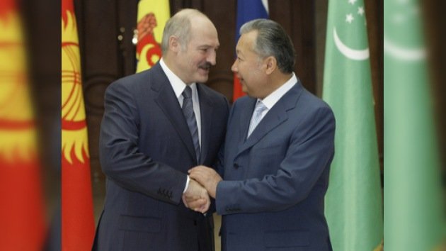 Presidente bielorruso dice que no concederá la extradición de Bakíev