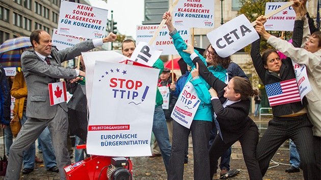 Millones de europeos firman una petición contra el Acuerdo Trasatlántico