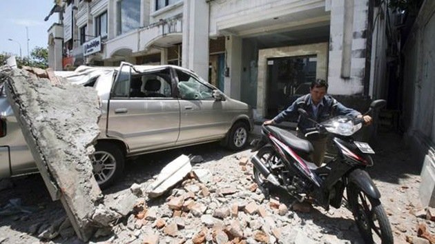 Indonesia: Un terremoto de 5,4 grados deja 24 heridos y causa destrozos en 1.700 edificios