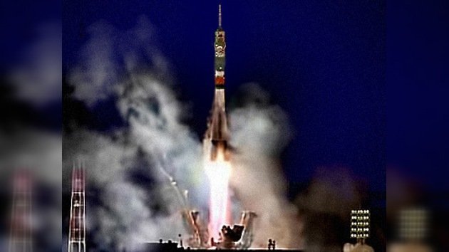 Última odisea espacial de 2011: Rusia pone en órbita una Soyuz con tres nuevos tripulantes