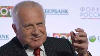 Exlíder checo: EE.UU. y la UE indujeron la actual situación trágica en Ucrania