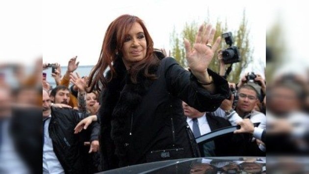 La victoria de Cristina Fernández puede ser histórica  según el sondeo oficialista