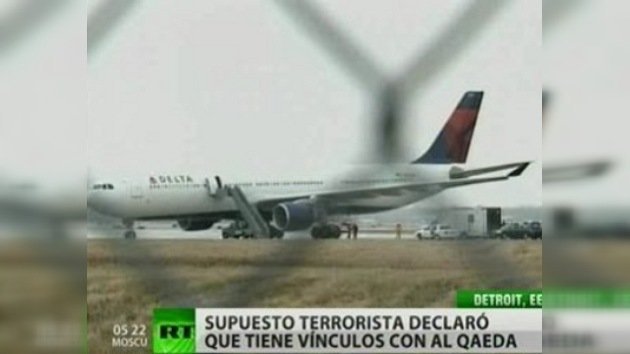 Terrorista intenta hacer explotar un avión en EE. UU.