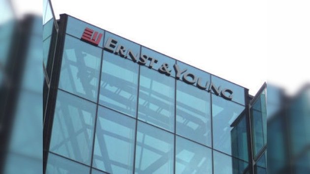 Ernst & Young acusado de causar la crisis financiera