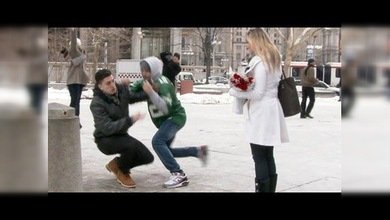 Un San Valentín de pesadilla: le roban el anillo en plena propuesta de matrimonio