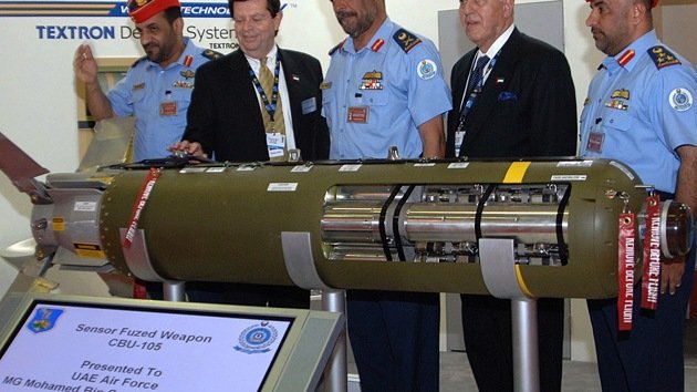 EE.UU. "decepciona" al mundo por sus planes de vender bombas de racimo a Arabia Saudí