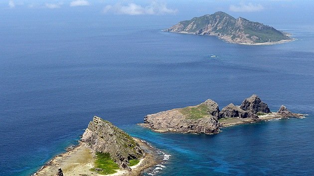 Japón instalará bases militares cerca de las islas disputadas con China