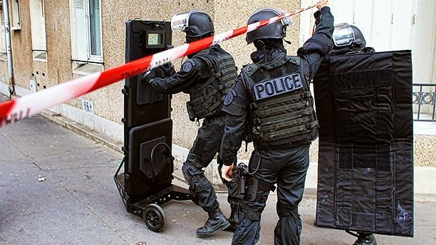 Toulouse: liberan a rehenes y detienen al presunto miembro de Al Qaeda