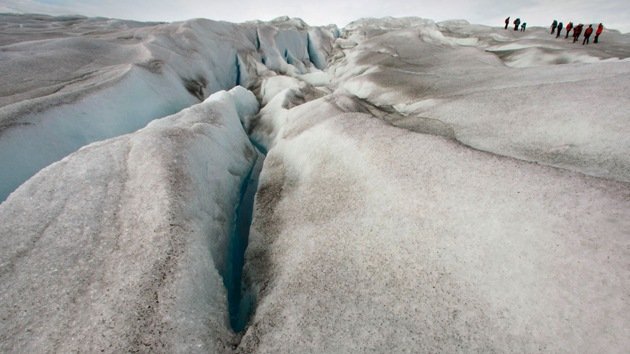 Deshielo inminente: misterioso fenómeno de la 'nieve oscura' amenaza los glaciares del mundo