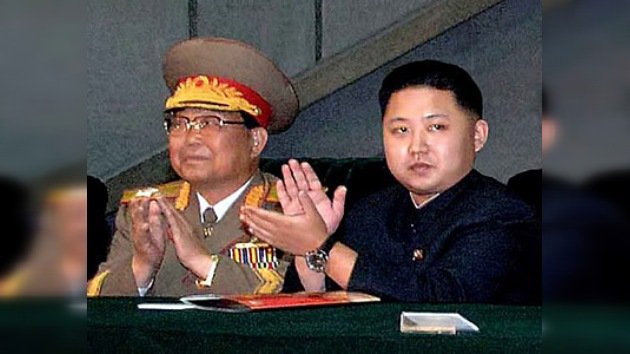 La prensa norcoreana 'inviste' a Kim Jong-un como comandante supremo del ejército