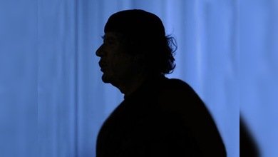 Gaddafi: “Estoy vivo y en Trípoli”