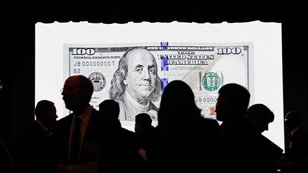 Economista de Wall Street: la actitud parasitaria de los banqueros derrumbará el dólar