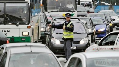La UE podrá parar cualquier coche a distancia