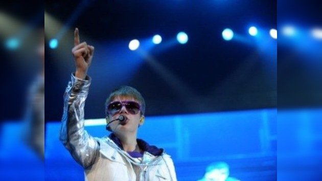 Justin Bieber remueve cielo y redes para encontrar a una fan mexicana