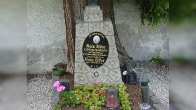 Los padres de Hitler se quedan sin lápida