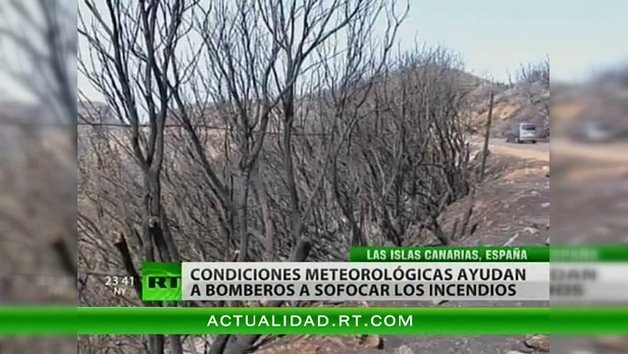 Condiciones meteorológicas ayudan a bomberos a sofocar los incendios en la Canarias