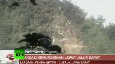 Primeras imagenes del superjet 100 estrellado en Indonesia