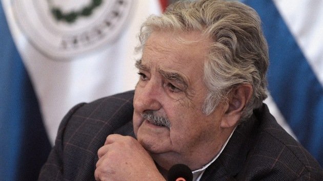 Mujica: "No aceptaría el Nobel de la Paz porque el mundo es una locura"