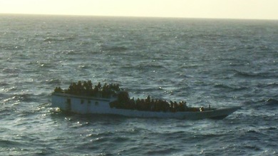 Un barco con presuntos indocumentados naufraga en el Índico