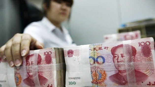 Japón y China abandonan el dólar en sus intercambios comerciales