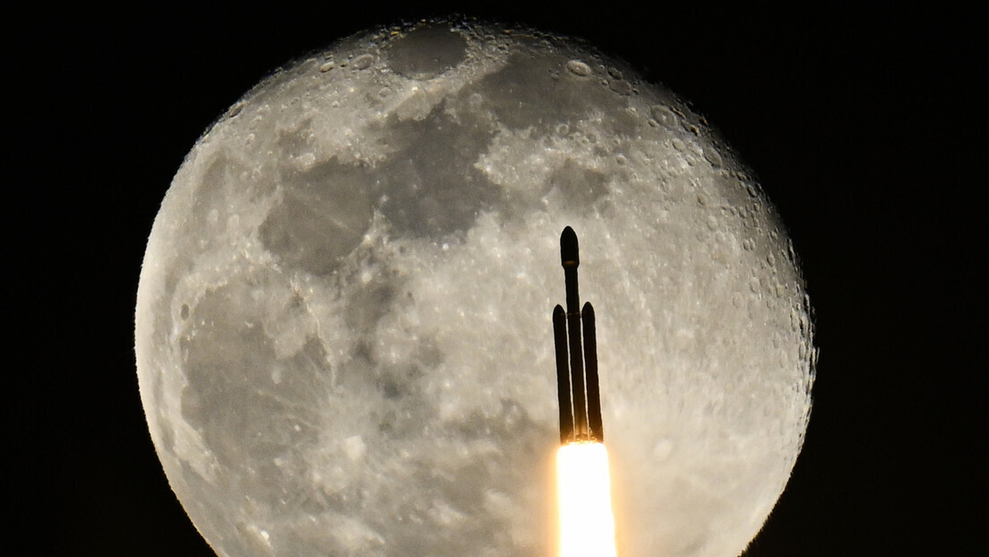 SpaceX coloca em órbita um avião espacial secreto do Exército dos EUA