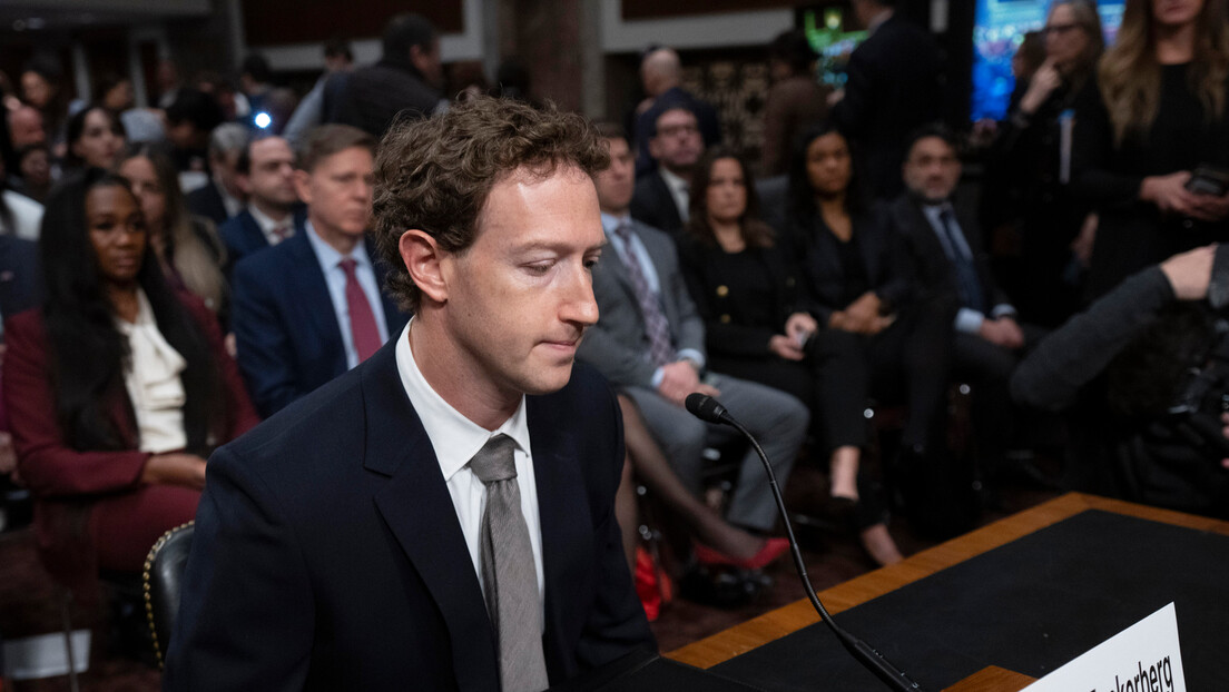 "Em que diabos estava pensando?": Ted Cruz repreende Zuckerberg por conteúdo de abuso sexual infantil