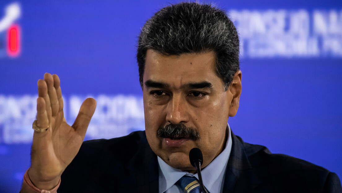 Maduro alerta sobre a manipulação da mídia dos EUA para intervir nas eleições venezuelanas