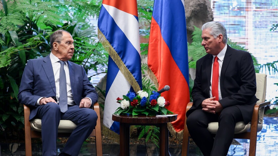 Ministro das Relações Exteriores da Rússia se reúne com Miguel Díaz-Canel em Cuba