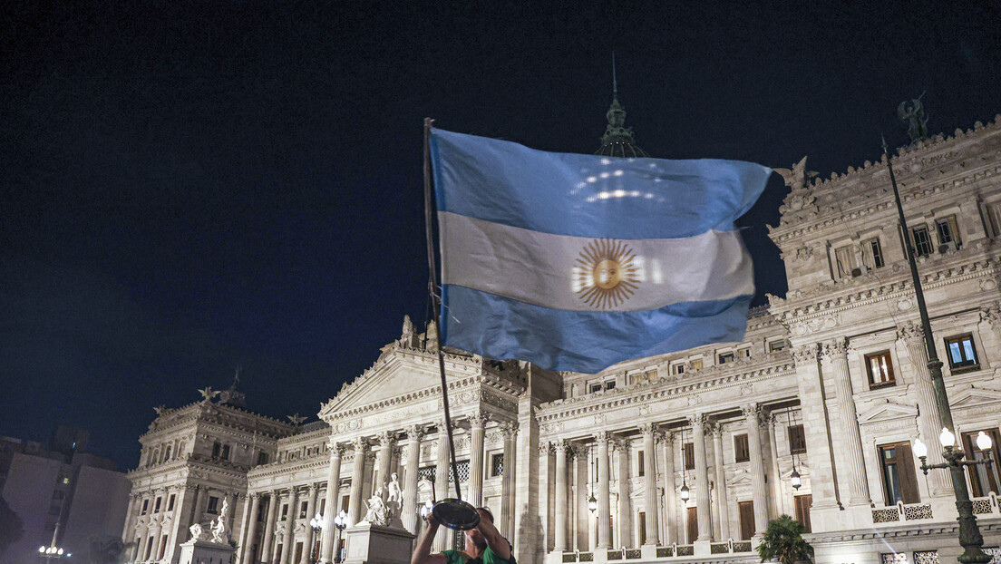 Trabalhadores do Congresso argentino denunciam um "estado de sítio" para o evento que será liderado por Milei