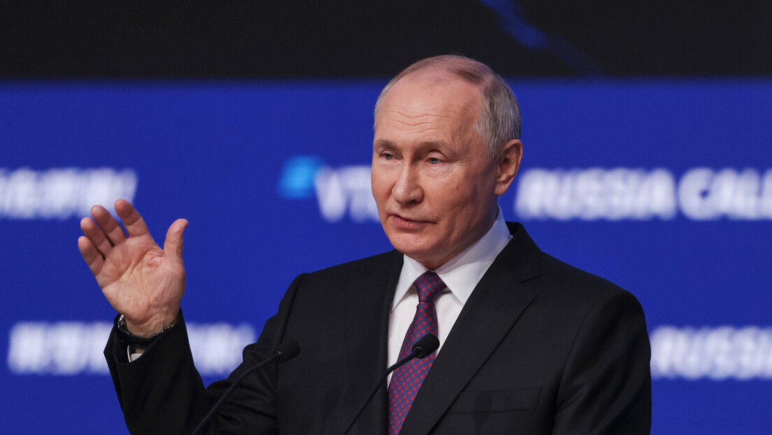 Putin descarta a possibilidade de voltar a fazer parte do G7