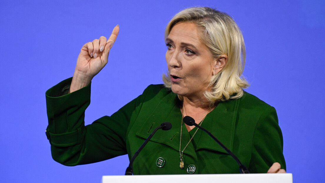 Deputada francesa: "Macron já estava nos levando ao caos, agora ele também quer nos levar à guerra"