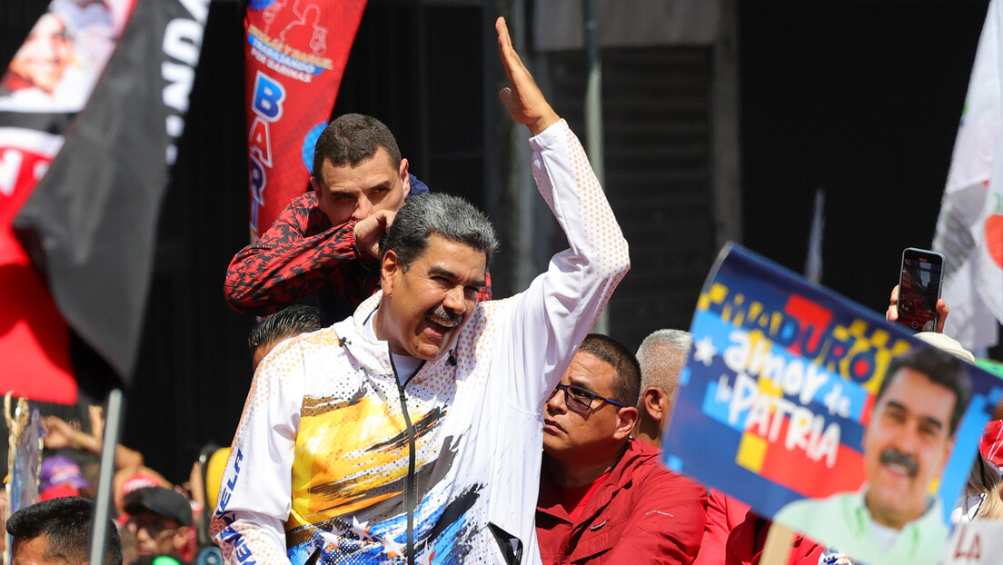 Maduro registra sua candidatura para presidente da Venezuela