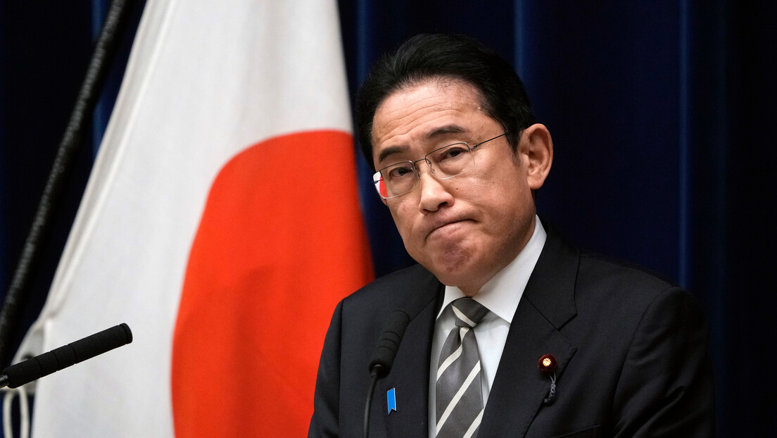 China condena oferenda do primeiro-ministro japonês em santuário polêmico