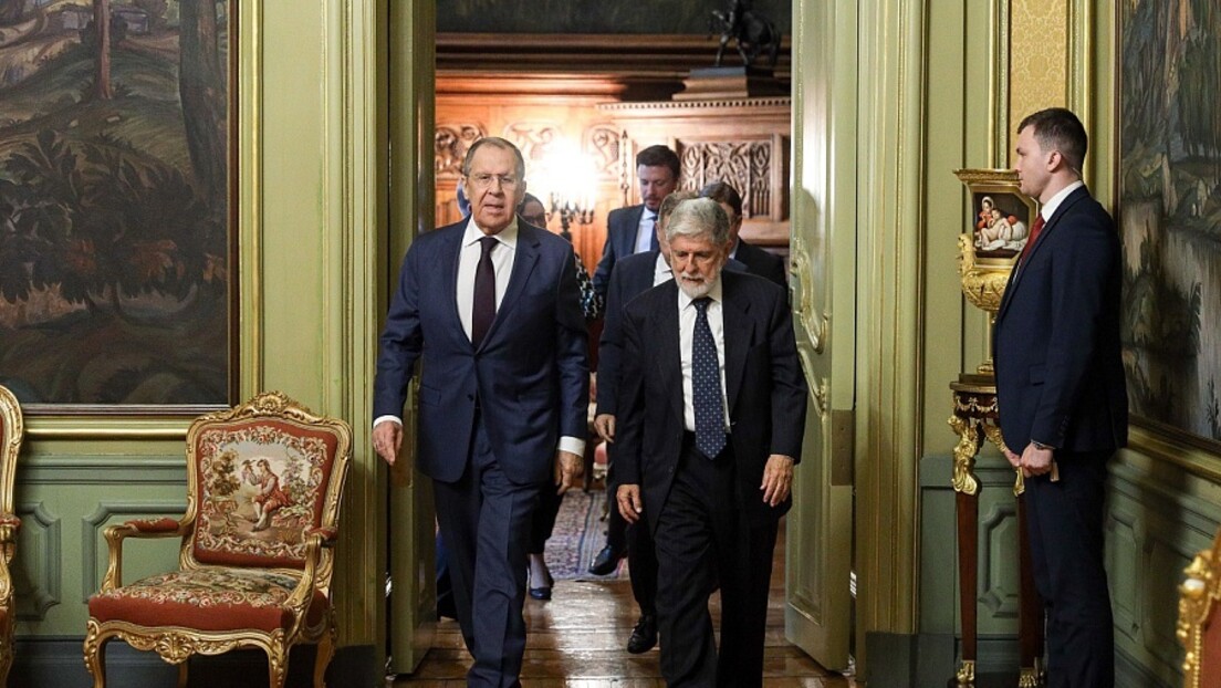 Celso Amorim e Sergey Lavrov discutem crise ucraniana em Moscou