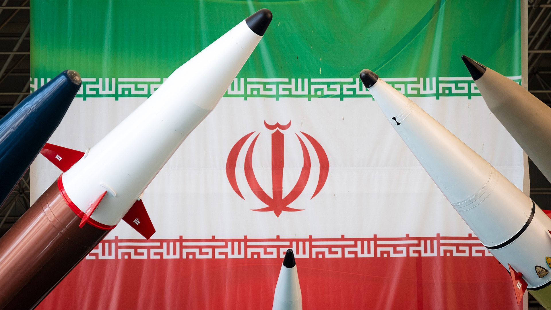 CBS: Irã poderia atacar Israel com mísseis e drones em questão de horas