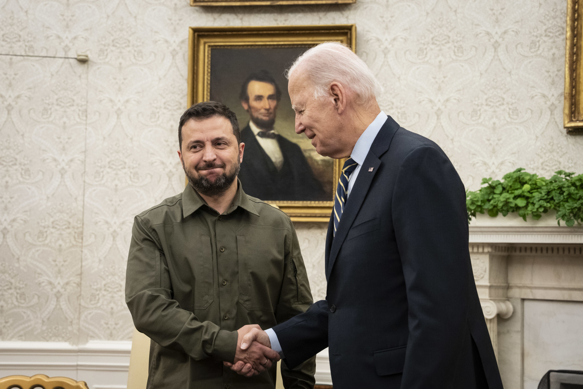 Biden reconhece que o dinheiro para a Ucrânia e Israel permanecerá nos EUA