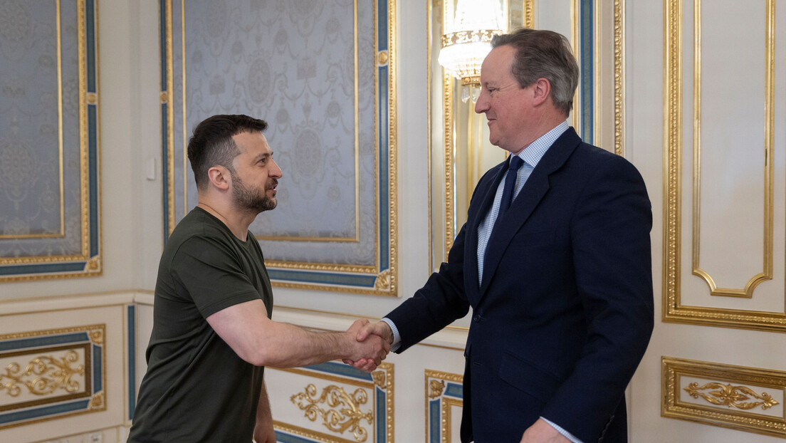 Reino Unido e Ucrânia negociam parceria de 100 anos