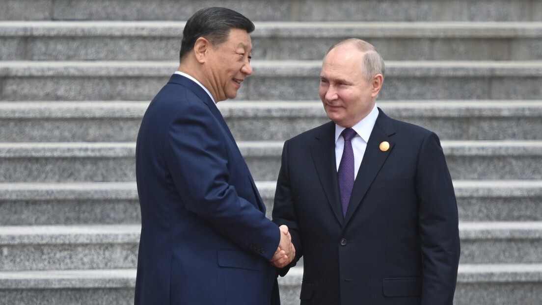 Xi para Putin: "As relações entre Rússia e China se tornaram um ponto de referência"