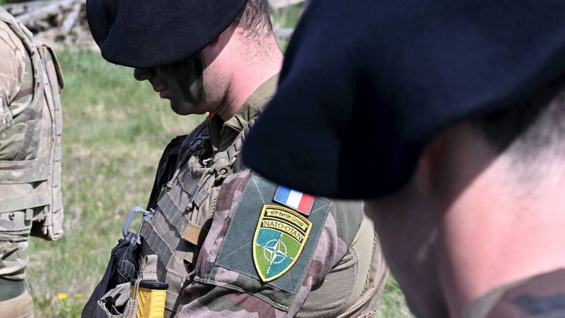 Putin responde se a presença de tropas francesas na Ucrânia provocariam um conflito direto